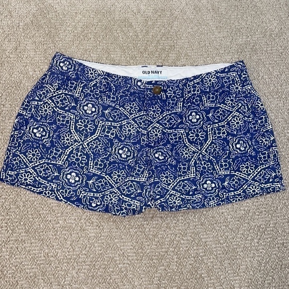 Old Navy Shorts‎ - Picture 4 of 5